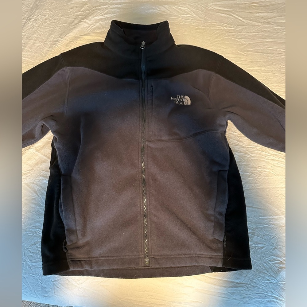 Mens northface fleece (large, fits like a medium)